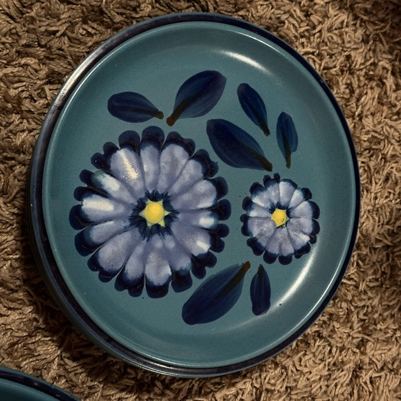 Vintage Genuine Stoneware dishes. - Picture 4 of 7